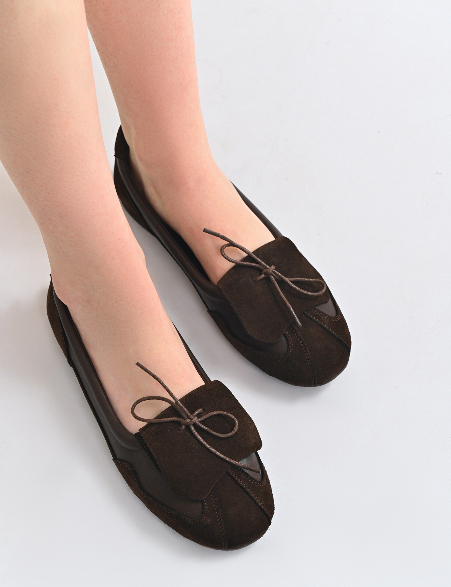 Картинка Туфлі темно-коричневі